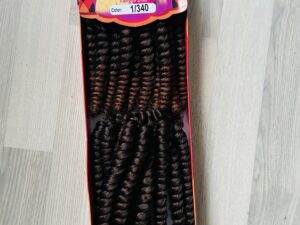 Alternative view of Havana curls
