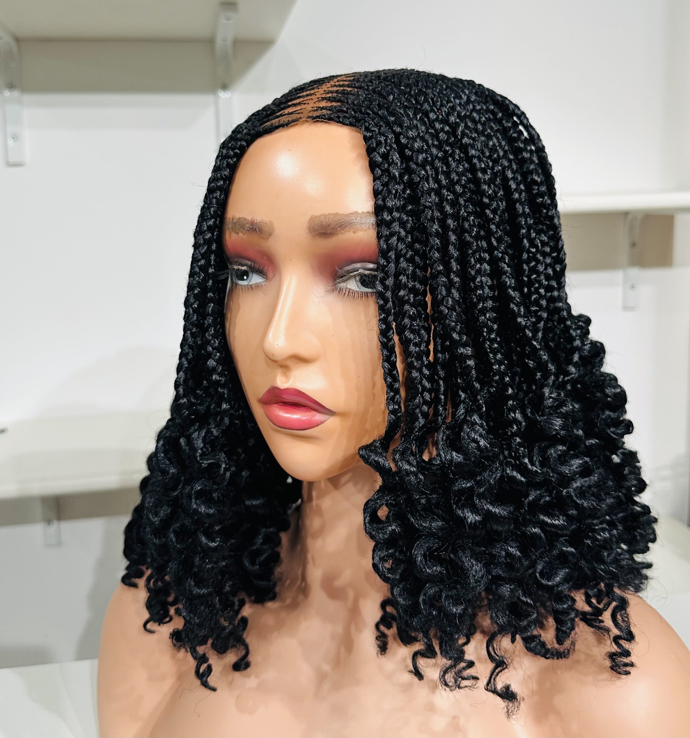 Short curly braided wig - Billede 3